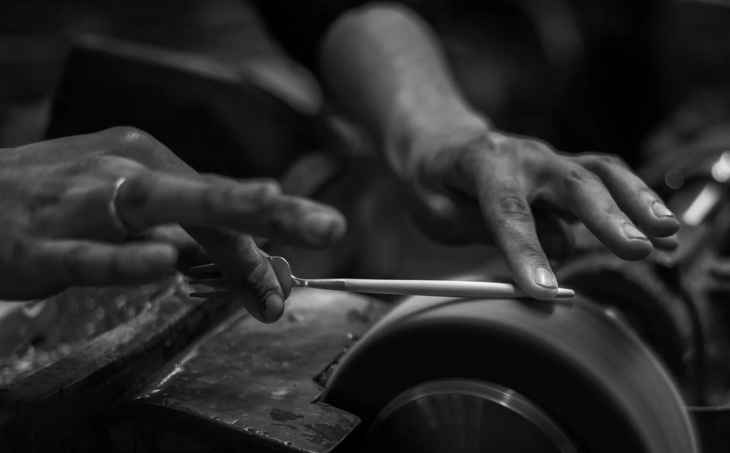 GOA デザートスプーン / ブラックシルバー・ホワイトゴールド