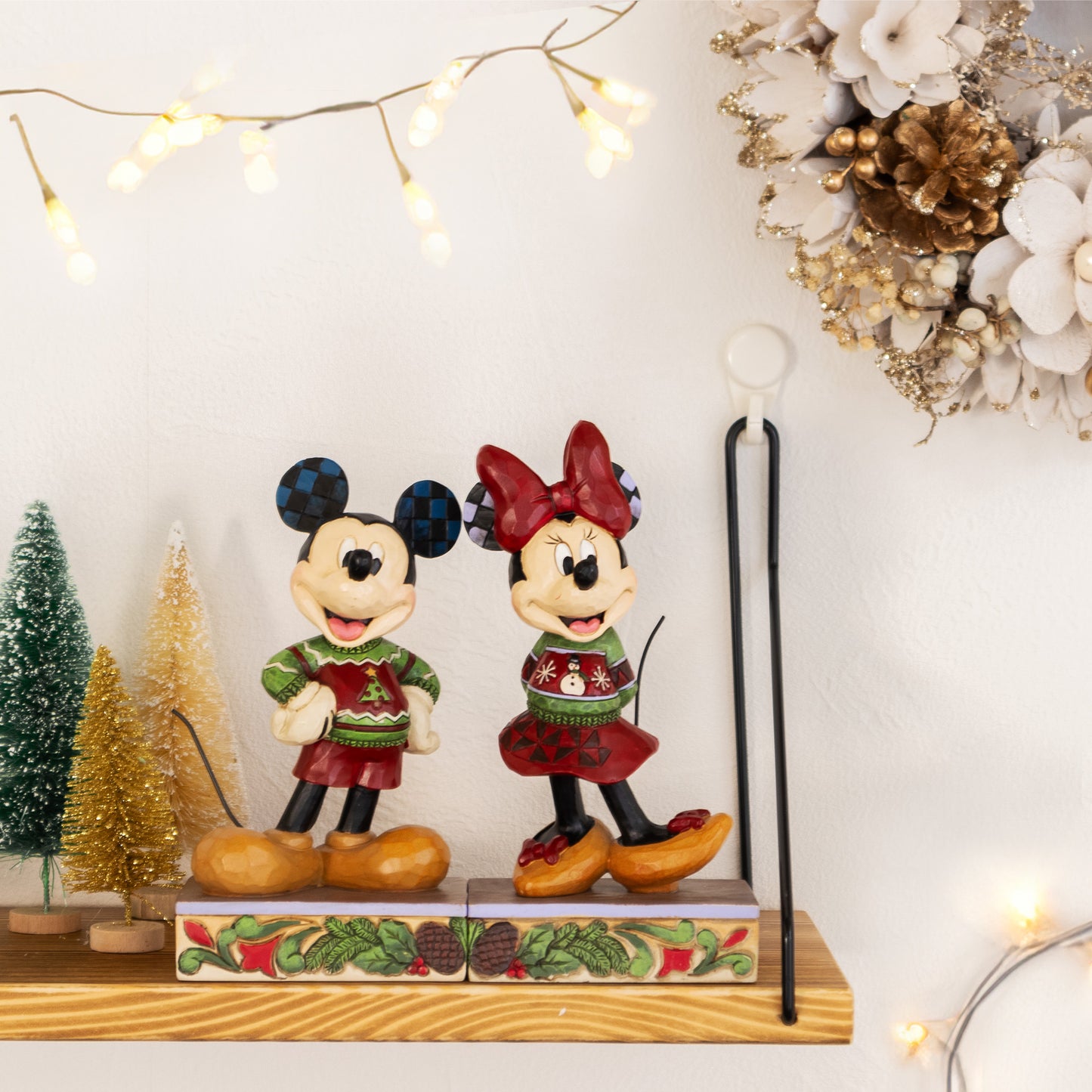 ディズニートラディション クリスマスセーターを着たミッキー