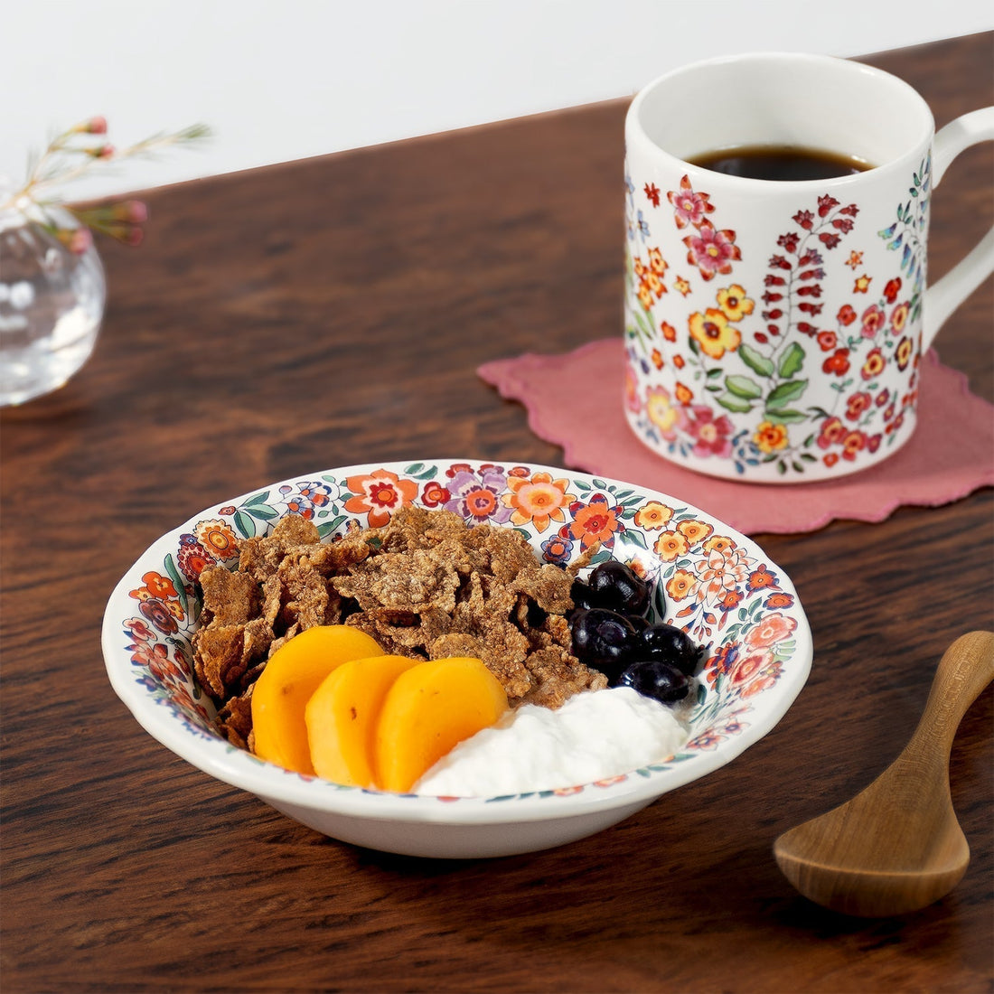 【季節を運ぶ、ごはんとうつわ。】柿とシリアルヨーグルト2025autumn