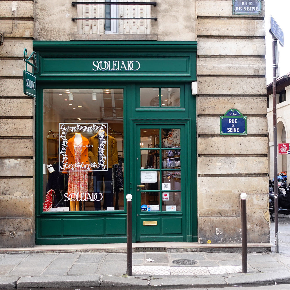 パリで出会った、南仏＜ソレイアード＞の色