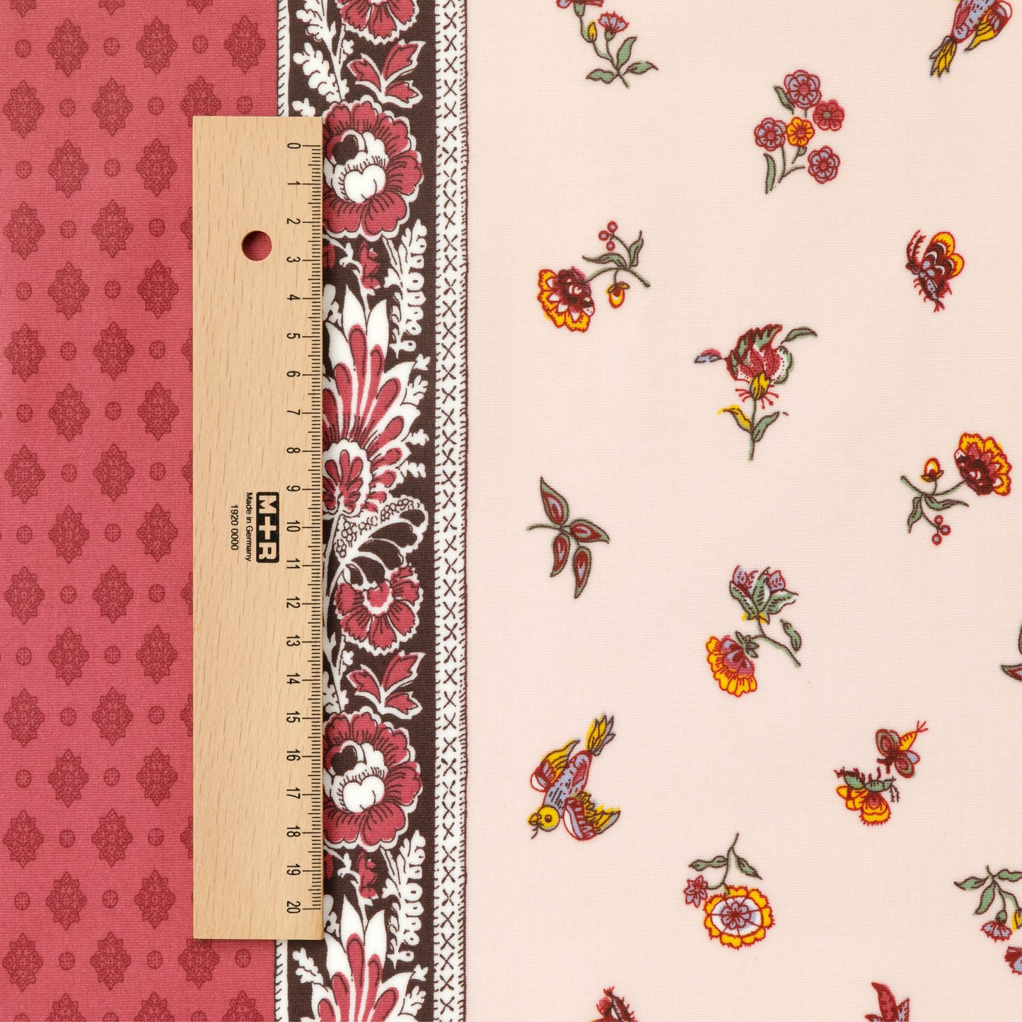 ソレイアード ラミネートカットクロス　デ・ジャルダン / ワイン