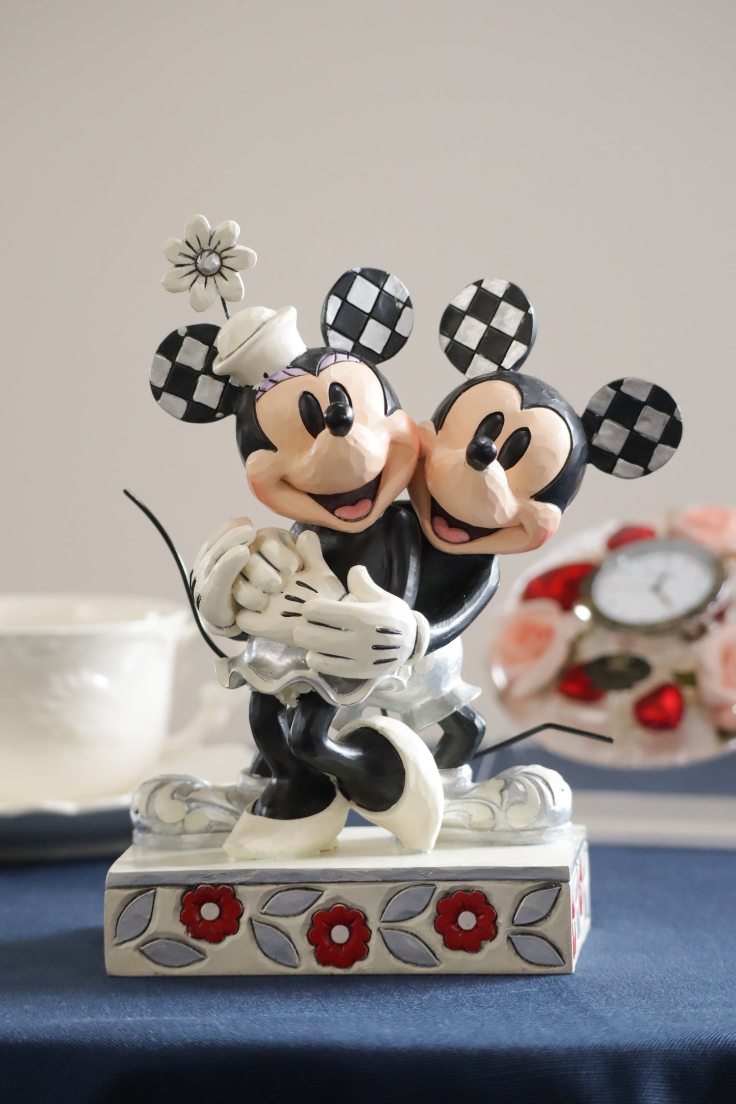 【ディズニーフィギュア100周年記念】D100 Minnie and Mickey　ディズニートラディション【enesco】